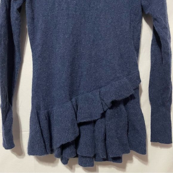 S 100% Cashmere Blue Ruffle Sweater Isaac Mizrahi Live! Pullover V Neck - Picture 6 of 9